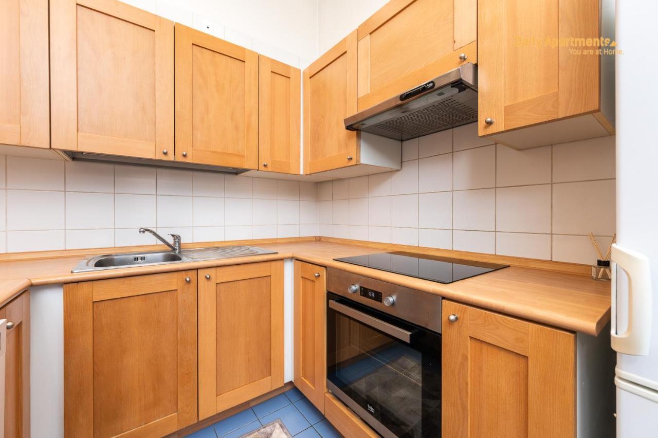 טאלין Daily Apartments - Apartment With Bath מראה חיצוני תמונה